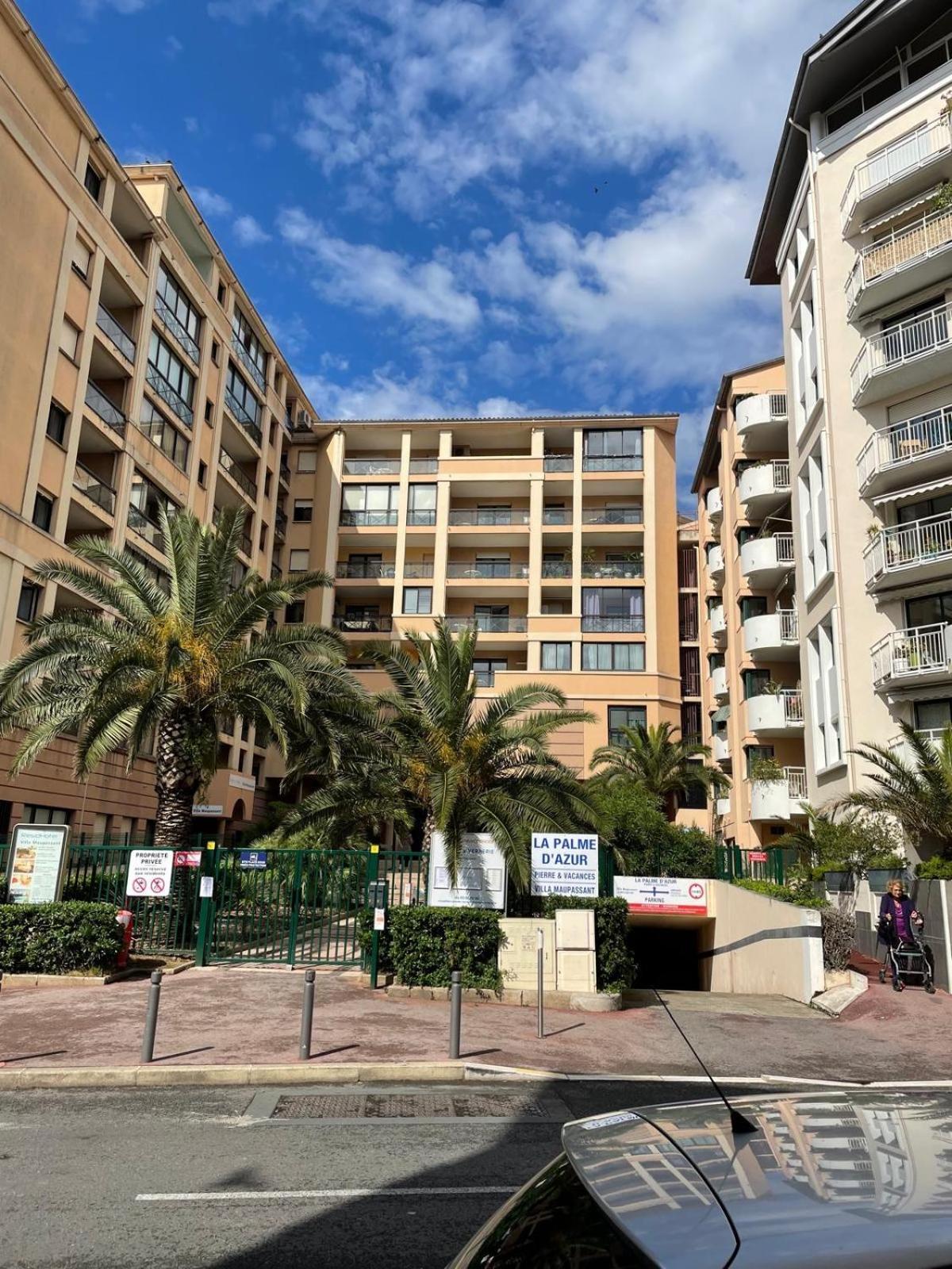 Residence Palme D'Azur Cannes La Bocca Exterior photo